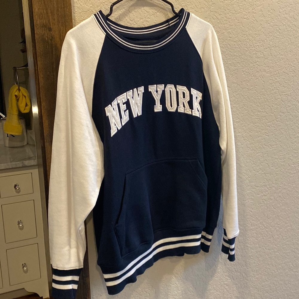 New York Long Sleeve